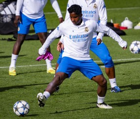 石油杯-布雷斯特：在里昂，有针对恩德里克的计划吗？“不，没什么特别的”