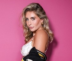 火箭主场搞色色&amp;挑逗阿门原来她是曾12小时千人斩的成人女星